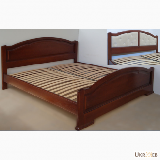 Двуспальная кровать с изножьем из массива ясеня