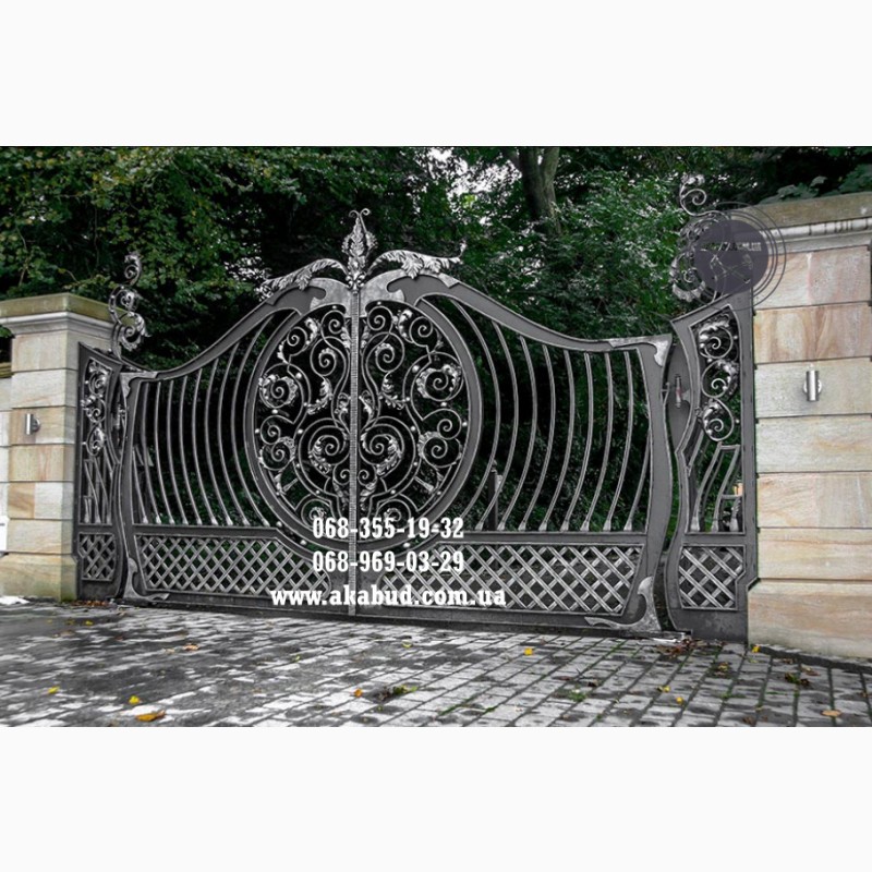 Фото 3. Ворота розпашні та ворота відкатні, навіси, балкони, паркани, козирки