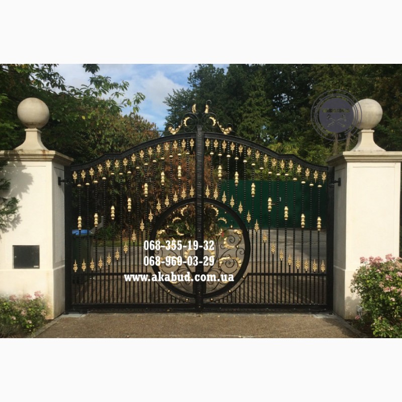Фото 5. Ворота розпашні та ворота відкатні, навіси, балкони, паркани, козирки