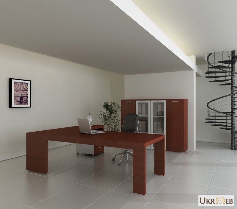 Фото 3. Кабинет для офиса LINEA из серии VIP кабинетов итальянской фабрики Della Rovere