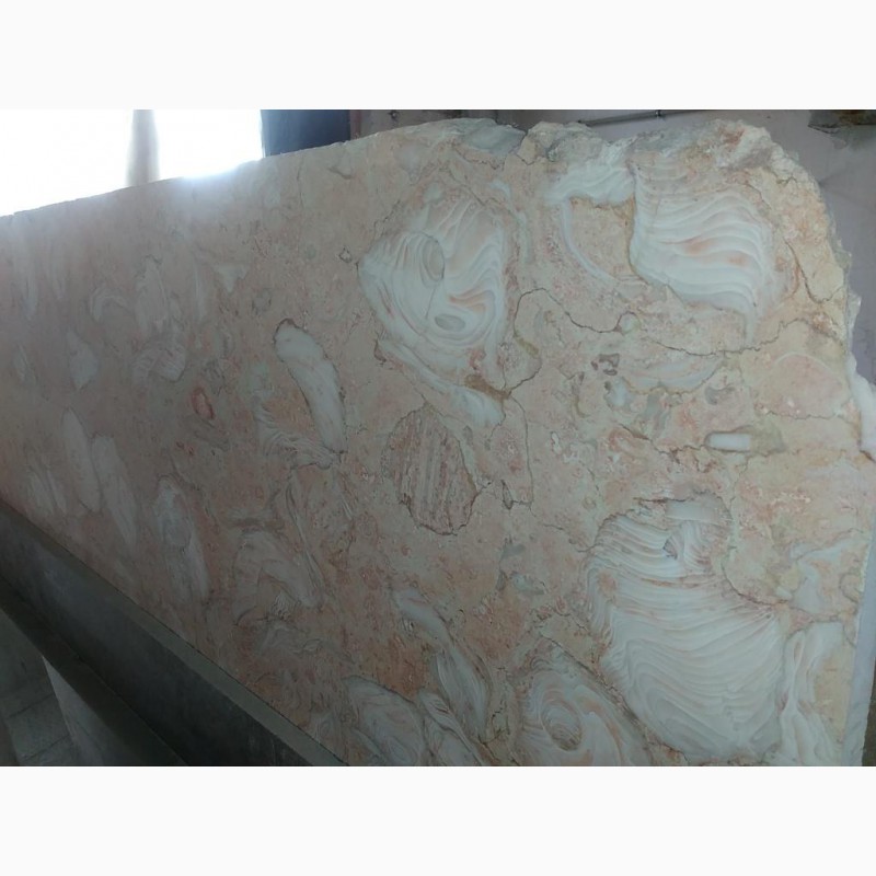 Фото 11. Плитка мраморная Рекомендуем облицовочную мраморную плитку с полированной поверхностью