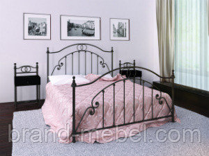 Фото 2. Металеві ліжка