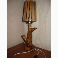 Деревянный светильник ручной работы