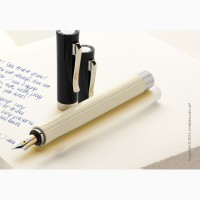 Удобная перьевая ручка Graf von Faber-Castell серия Intuition