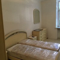 Итальянская спальня Б/У в отличном состоянии Цвет- слоновая кость