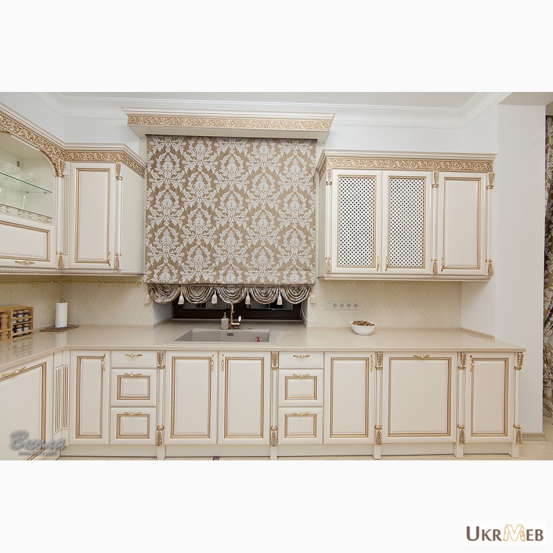 Фото 8. Встроенные кухни прованс у окна дорогие кухни