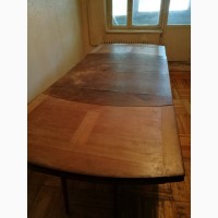Старинный антикварный обеденный стол раздвижной