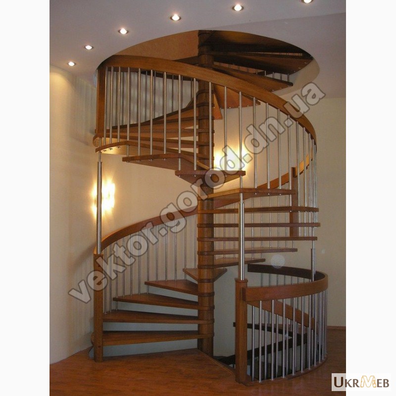 Фото 6. Лестницы, двери, столярные изделия