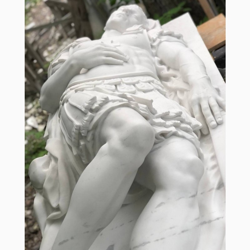 Фото 2. Скульптура Св. Себастьяна из белого мрамора производство под заказ