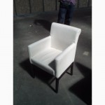 Продам крісло кремового кольору бу
