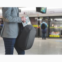 Купить новый рюкзак с защитой от краж XD Design Bobby