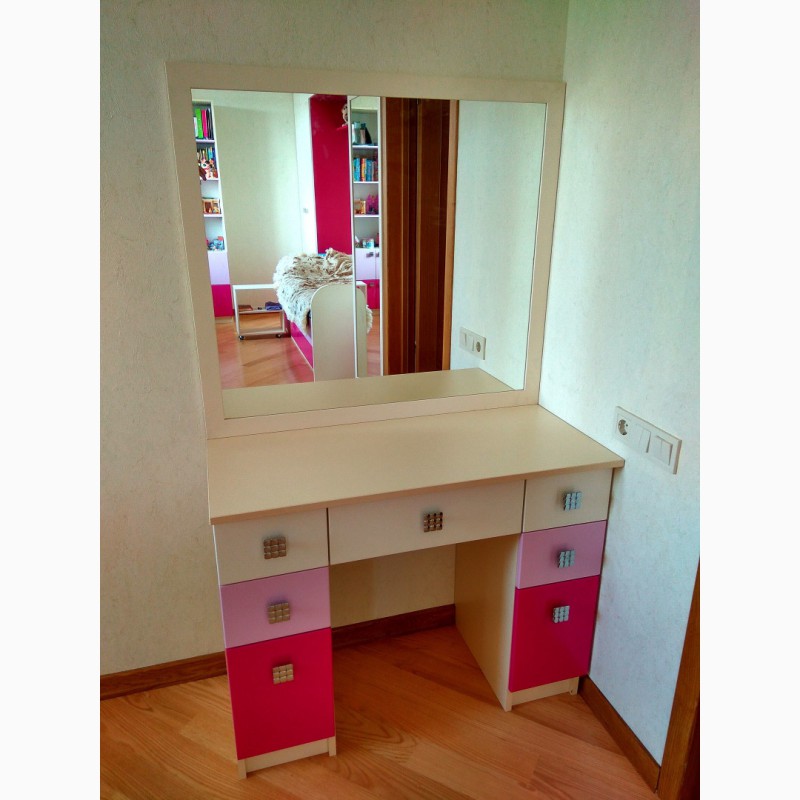 Фото 3. Мебель в детскую комнату под заказ Киев