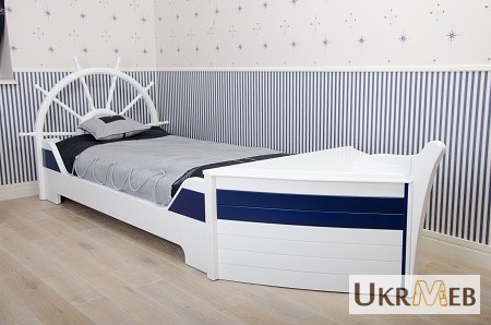Продам кровать (стиль Шкипер) для подростка