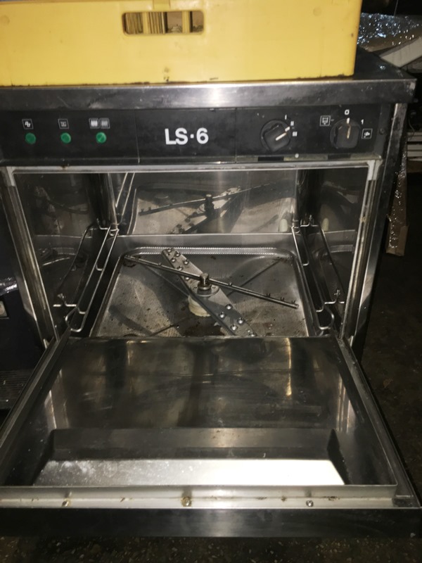 Фото 3. Посудомоечная машина б/у фронтальная Zanussi LS6 для ресторана