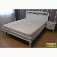 Кровать двуспальная белая