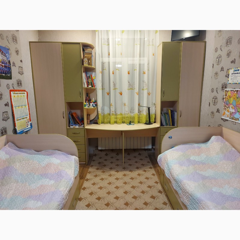 Фото 4. Продам мебель в детскую комнату в отличном состоянии