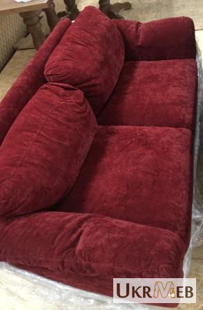 Фото 3. Диван со съемными подушками красный велюр бу