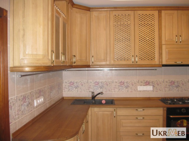 Фото 3. Кухни из дерева в Киеве