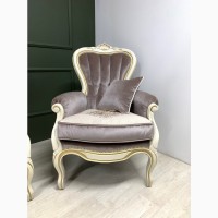 Продам комплект мягкой мебели: диван и два кресла