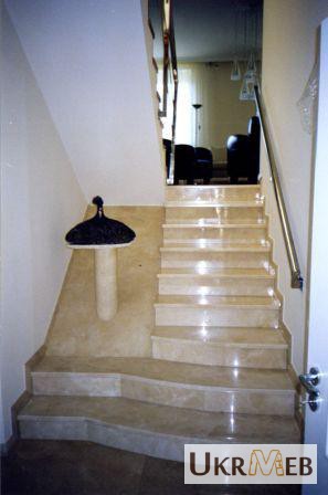 Фото 2. Мраморные ступени, облицовка лестниц мрамором - 1 500 грн